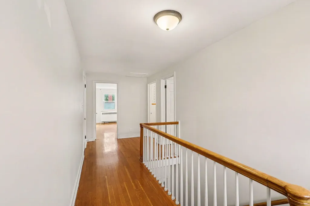 2129 Miner Avenue Muskegon City MI 49441