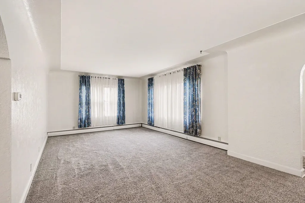 2129 Miner Avenue Muskegon City MI 49441