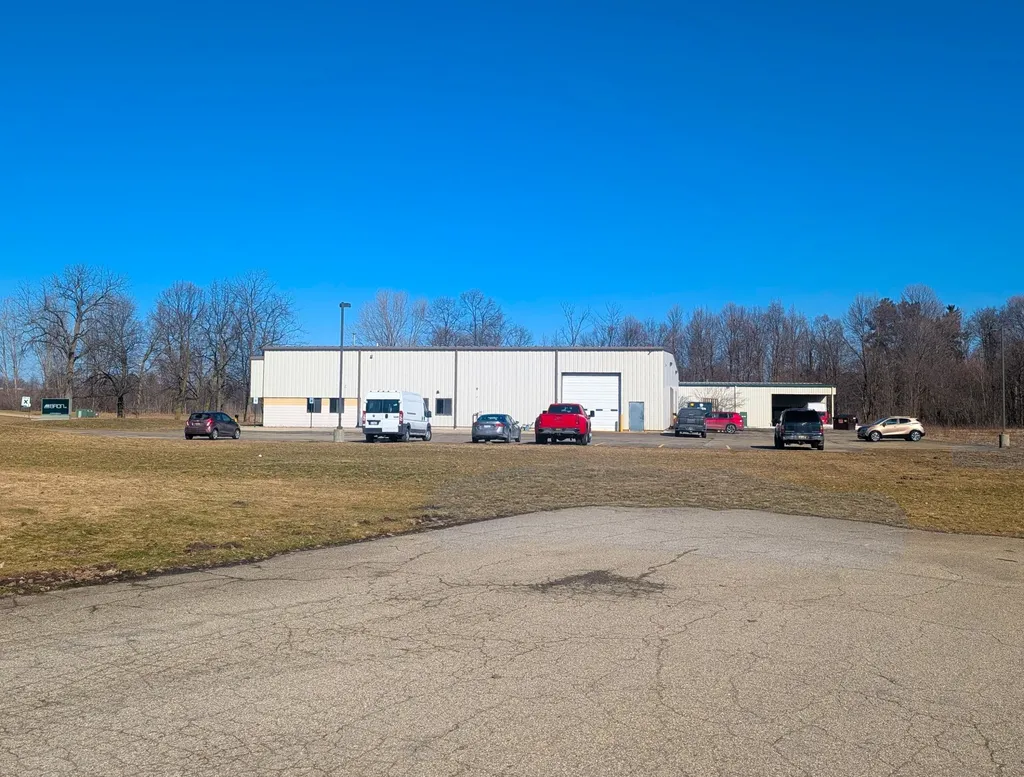 821 Productions Place Holland City MI 49423