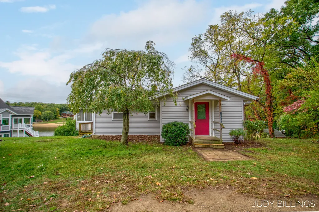 6342 Old Allegan Road Saugatuck Township MI 49453