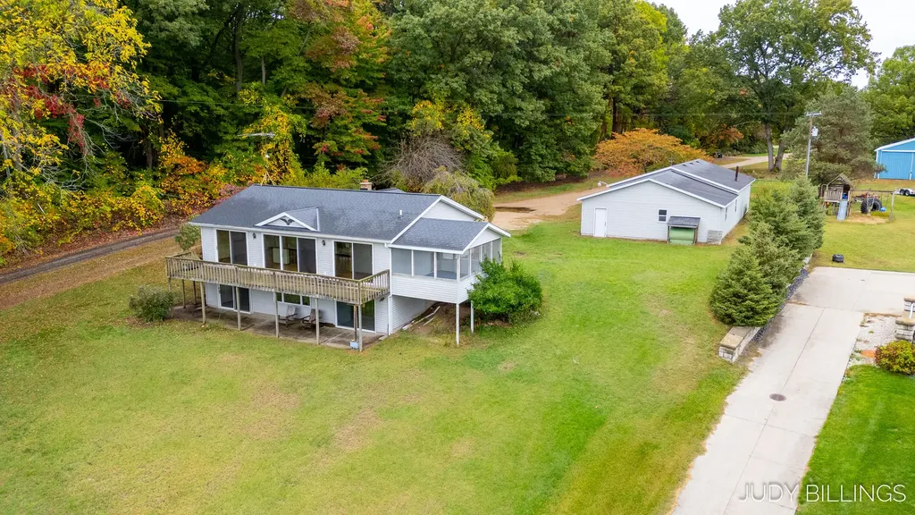 6342 Old Allegan Road Saugatuck Township MI 49453
