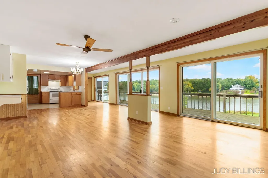 6342 Old Allegan Road Saugatuck Township MI 49453