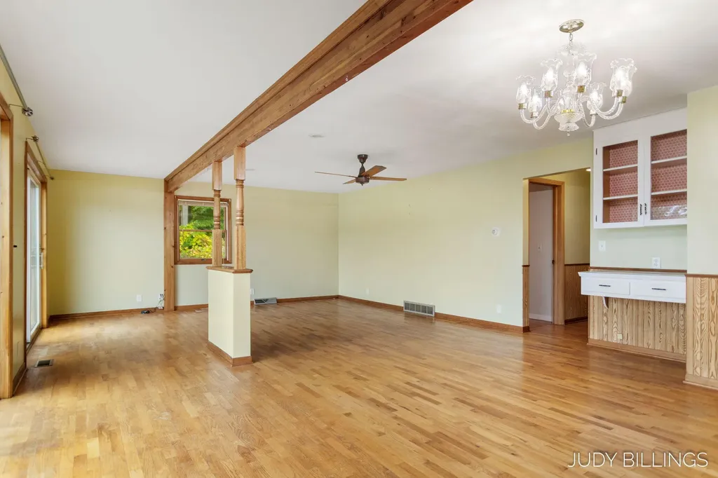 6342 Old Allegan Road Saugatuck Township MI 49453