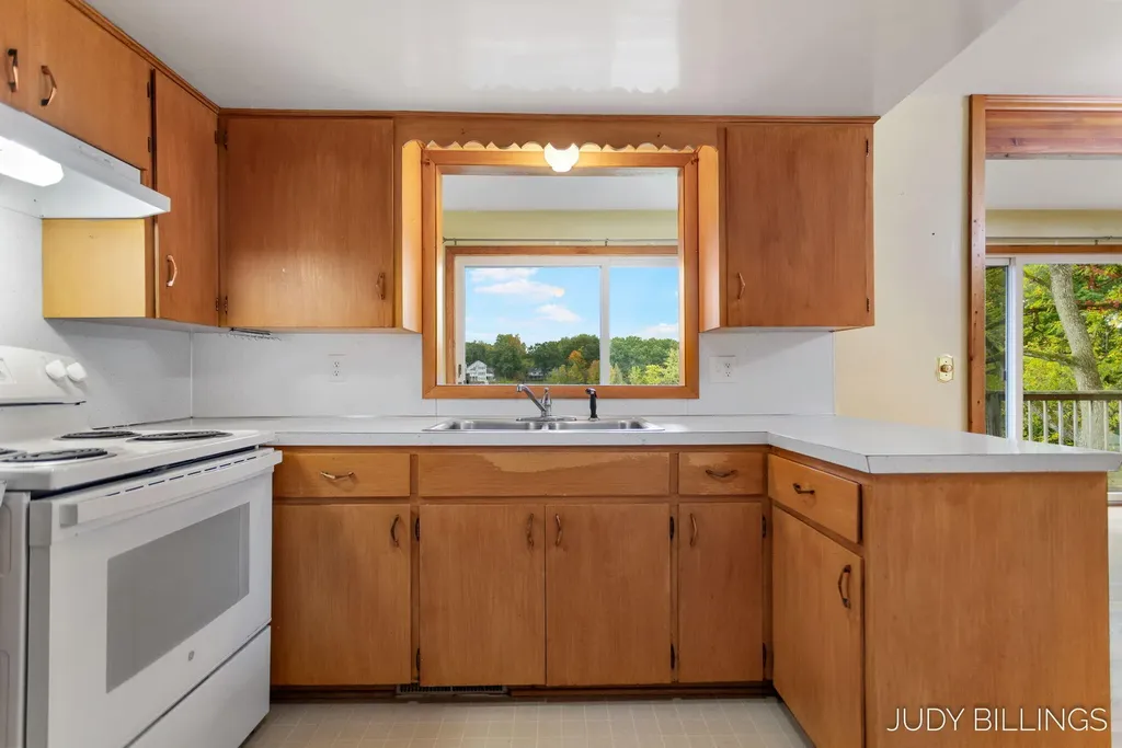6342 Old Allegan Road Saugatuck Township MI 49453