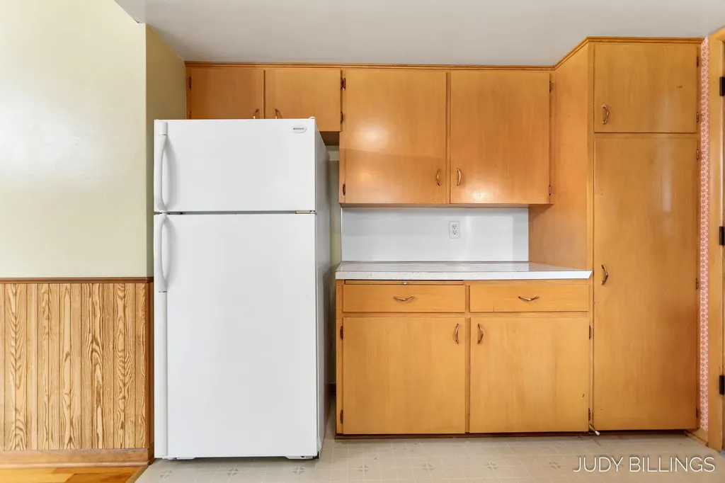 6342 Old Allegan Road Saugatuck Township MI 49453