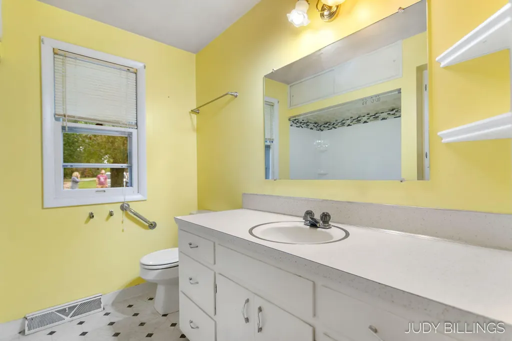 6342 Old Allegan Road Saugatuck Township MI 49453