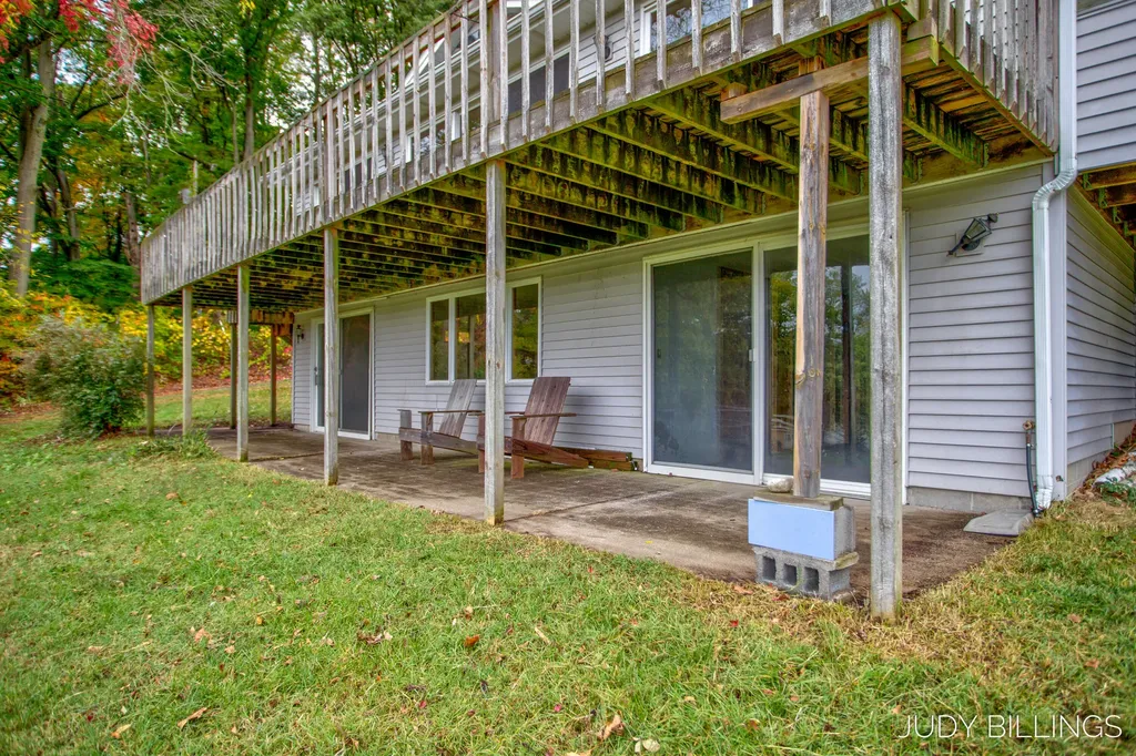 6342 Old Allegan Road Saugatuck Township MI 49453