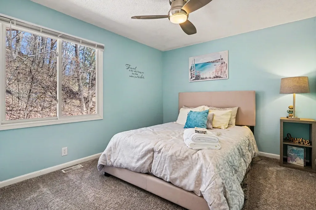 6479 Lakeshore Avenue Port Sheldon Township MI 49460
