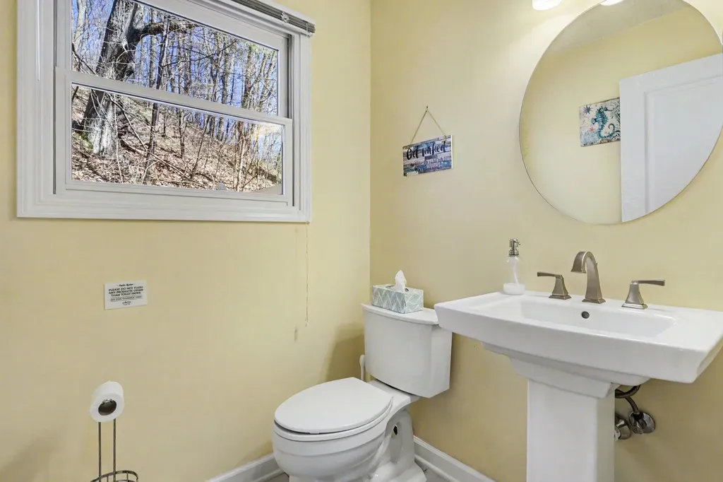 6479 Lakeshore Avenue Port Sheldon Township MI 49460