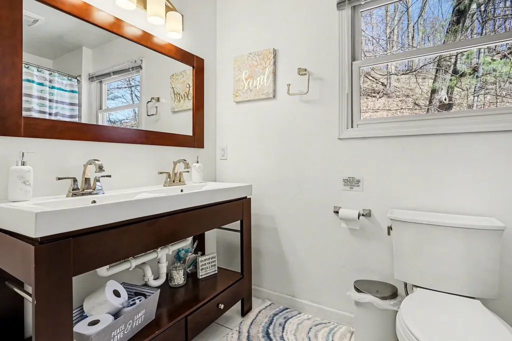 6479 Lakeshore Avenue Port Sheldon Township MI 49460