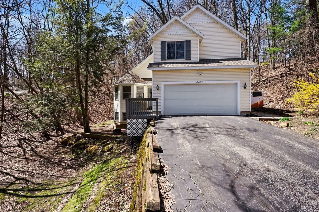 6479 Lakeshore Avenue Port Sheldon Township MI 49460