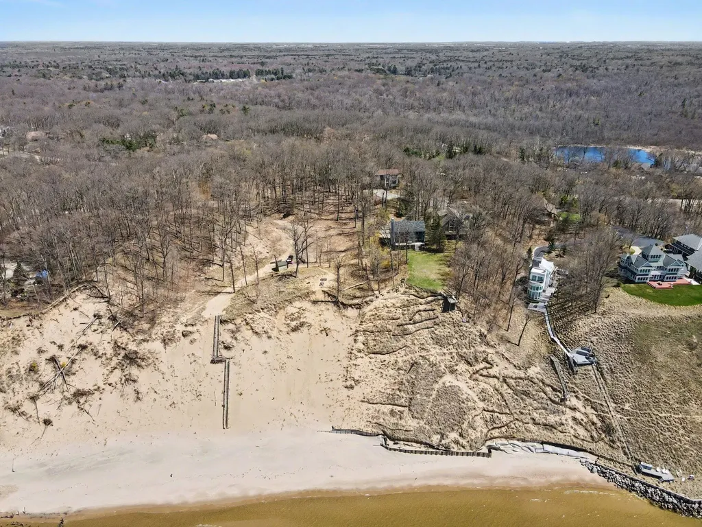 6479 Lakeshore Avenue Port Sheldon Township MI 49460