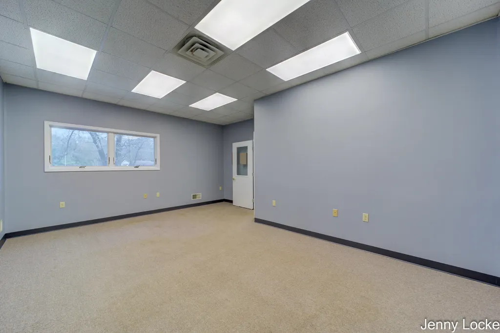 3015 S Brooks Road Fruitport Charter Township MI 49444