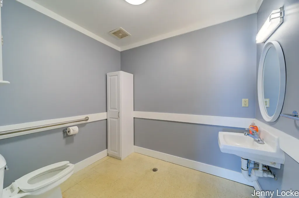 3015 S Brooks Road Fruitport Charter Township MI 49444