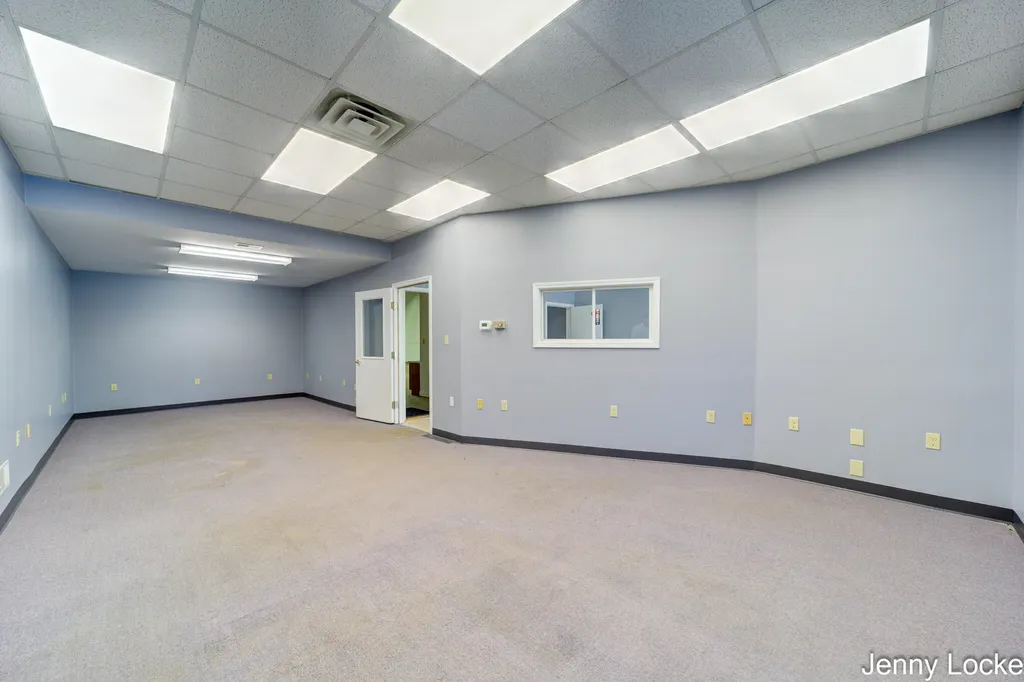 3015 S Brooks Road Fruitport Charter Township MI 49444