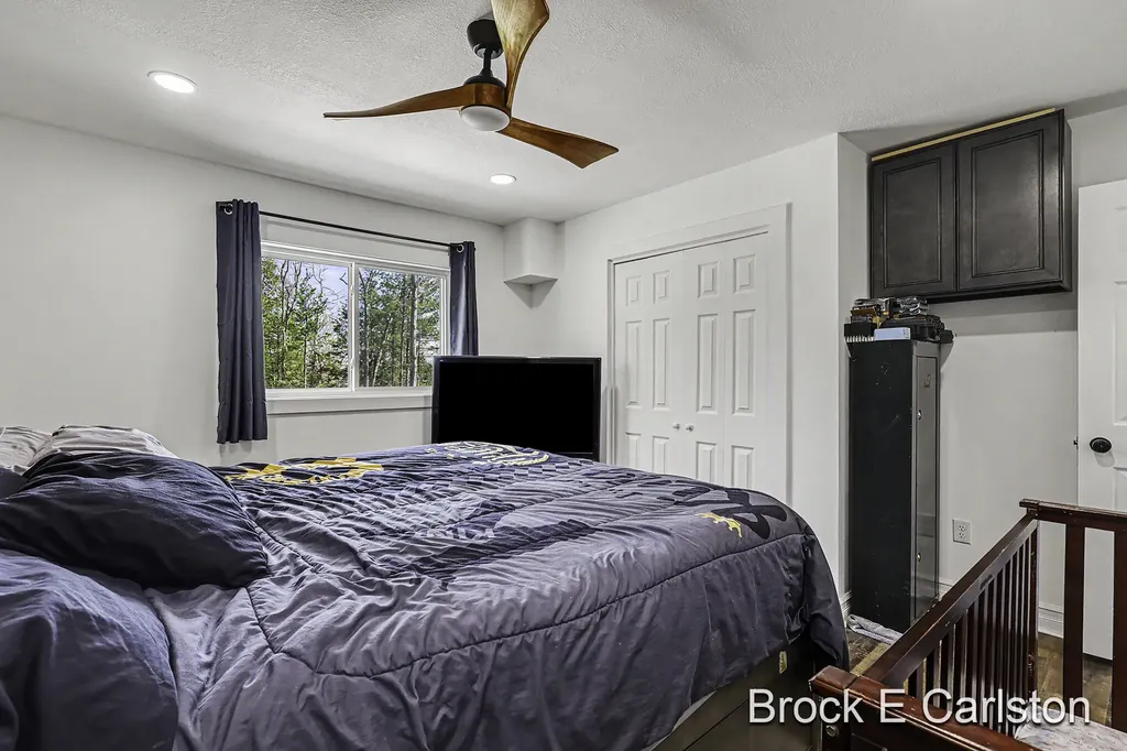 3233 Becker Road Muskegon Charter Township MI 49445
