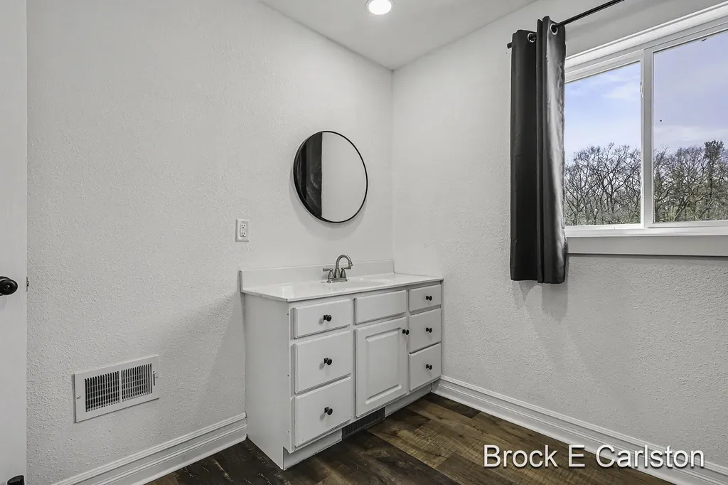 3233 Becker Road Muskegon Charter Township MI 49445