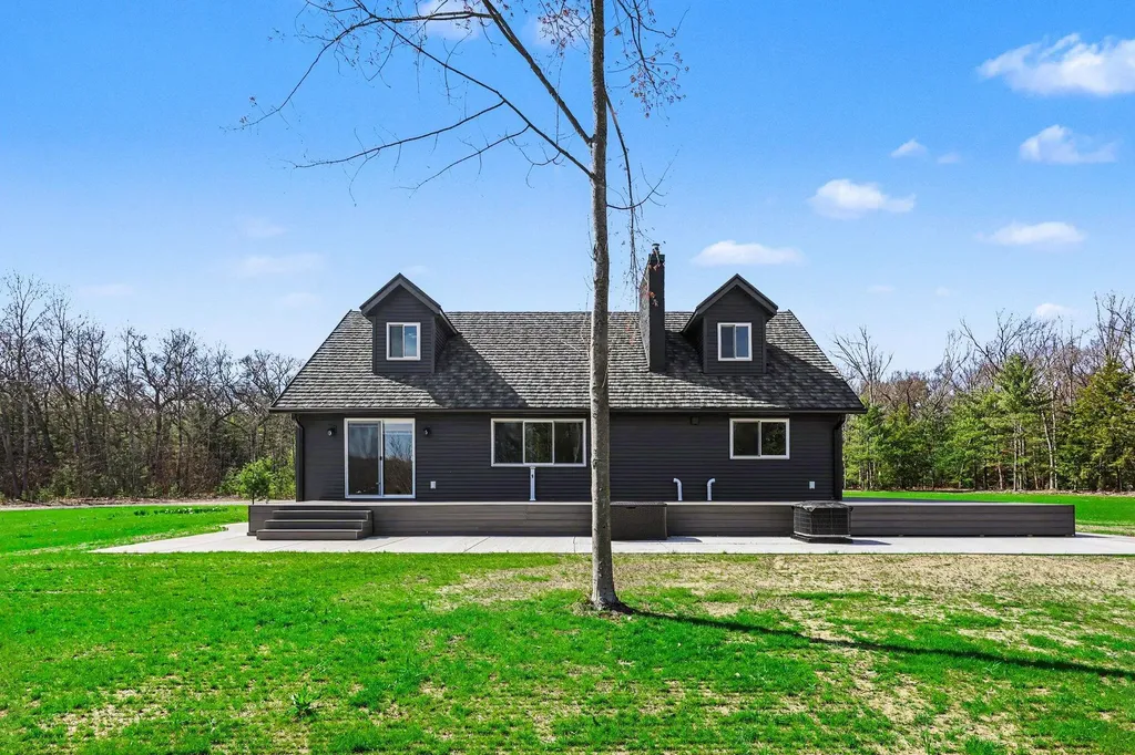 3233 Becker Road Muskegon Charter Township MI 49445