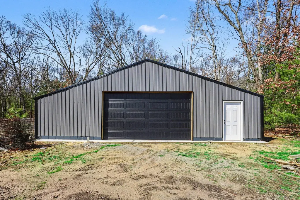 3233 Becker Road Muskegon Charter Township MI 49445