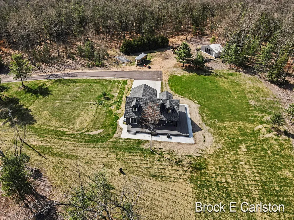 3233 Becker Road Muskegon Charter Township MI 49445