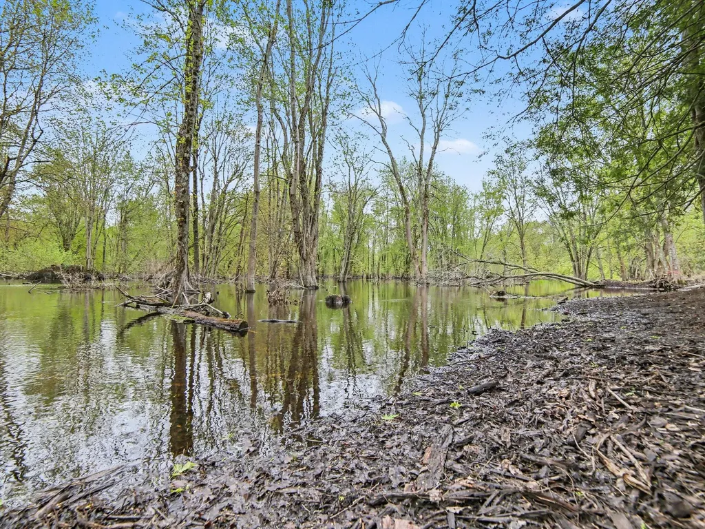 3233 Becker Road Muskegon Charter Township MI 49445