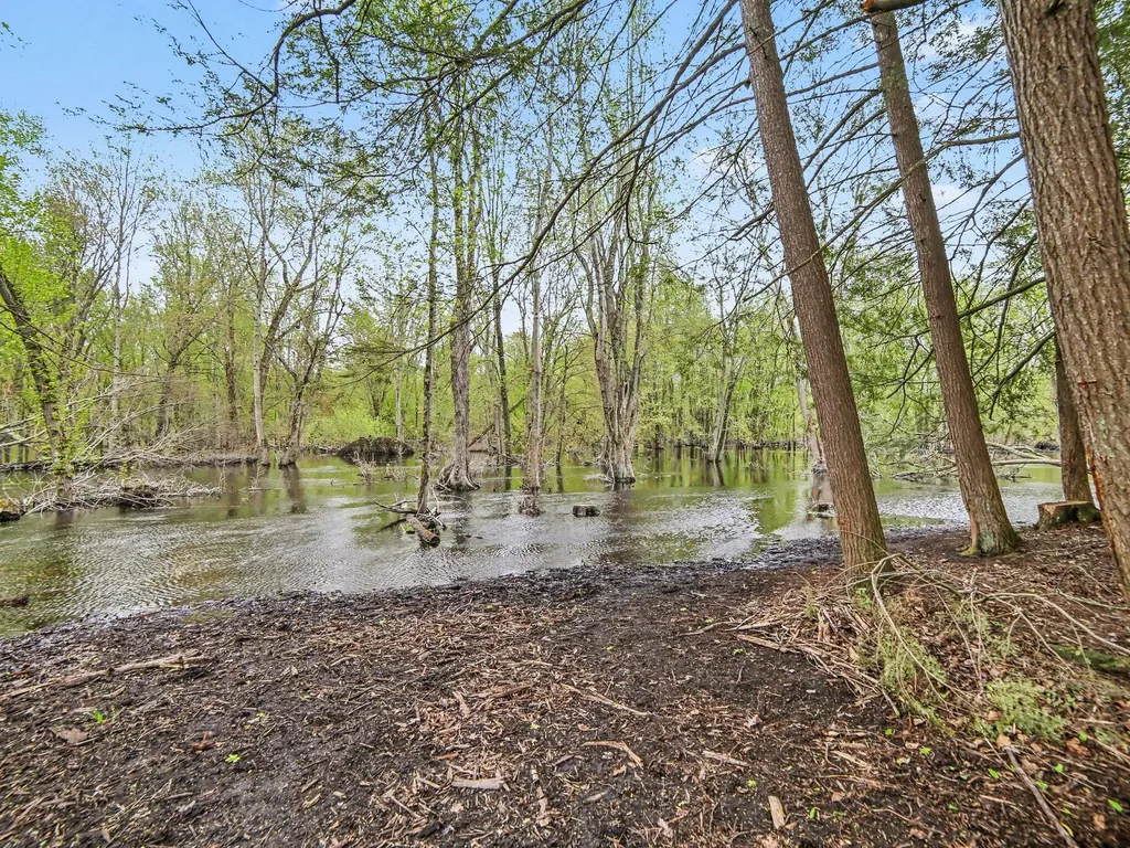 3233 Becker Road Muskegon Charter Township MI 49445