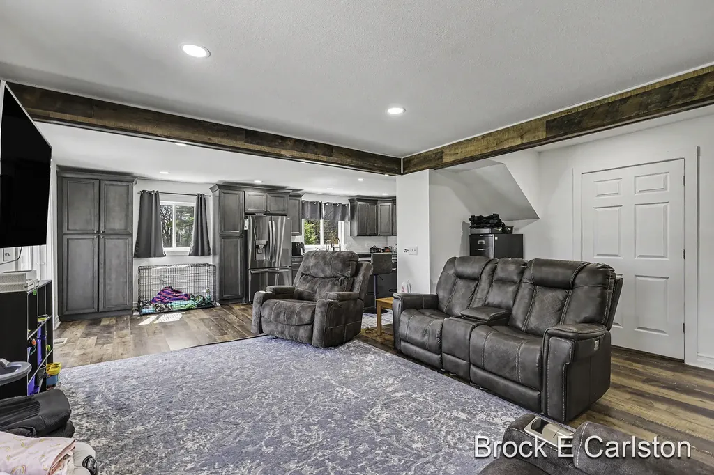 3233 Becker Road Muskegon Charter Township MI 49445