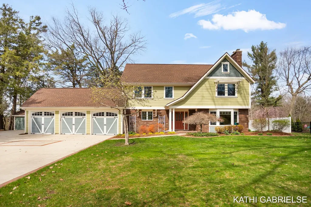 18886 Greenwood Court Spring Lake Township MI 49456