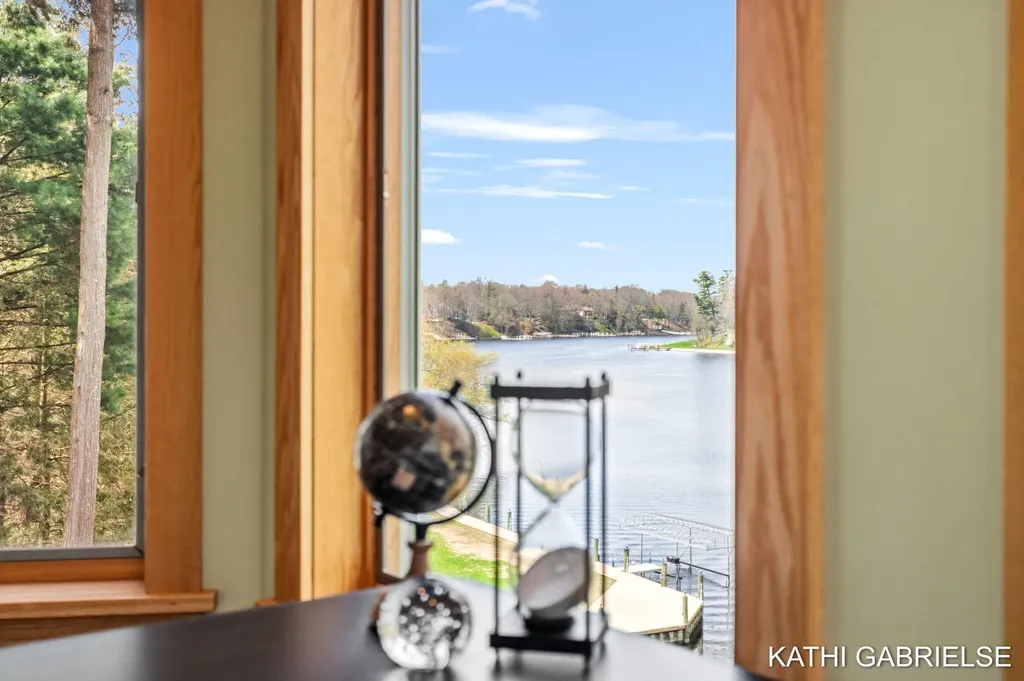 18886 Greenwood Court Spring Lake Township MI 49456