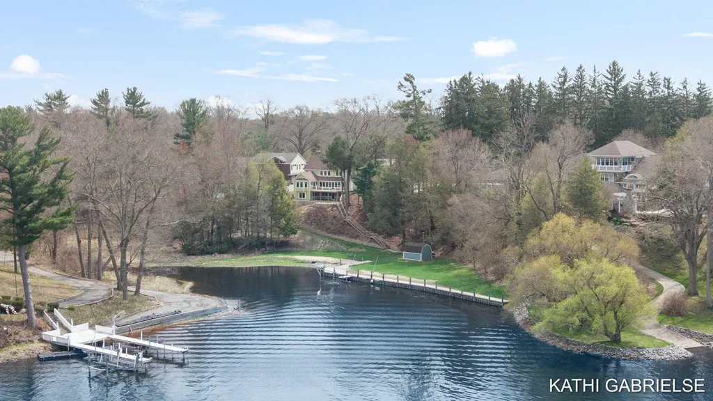 18886 Greenwood Court Spring Lake Township MI 49456