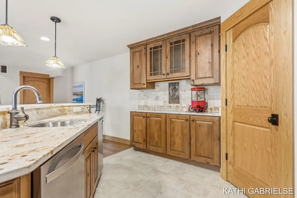 18886 Greenwood Court Spring Lake Township MI 49456