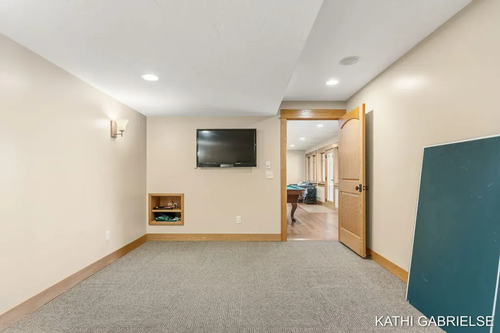 18886 Greenwood Court Spring Lake Township MI 49456