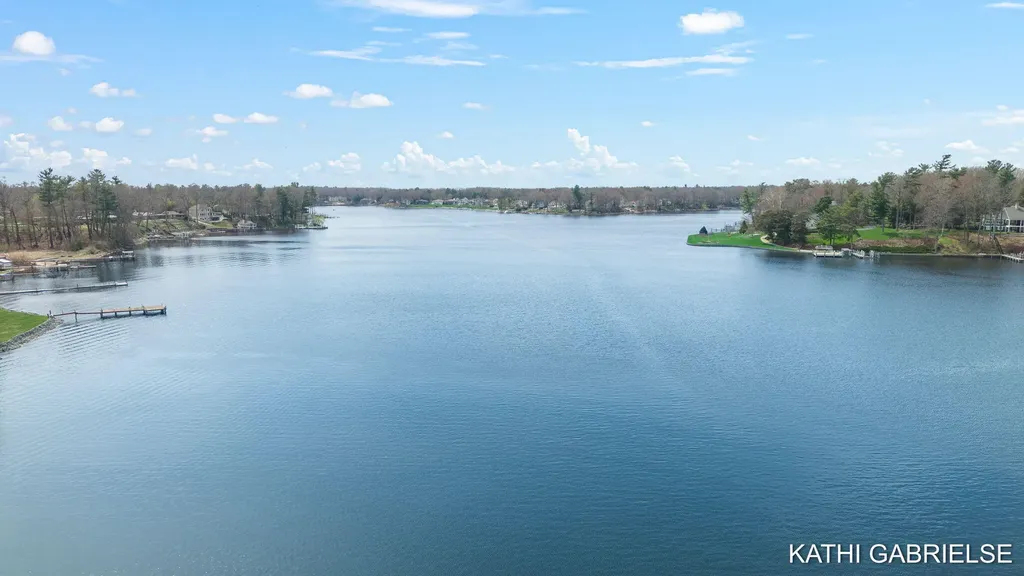 18886 Greenwood Court Spring Lake Township MI 49456