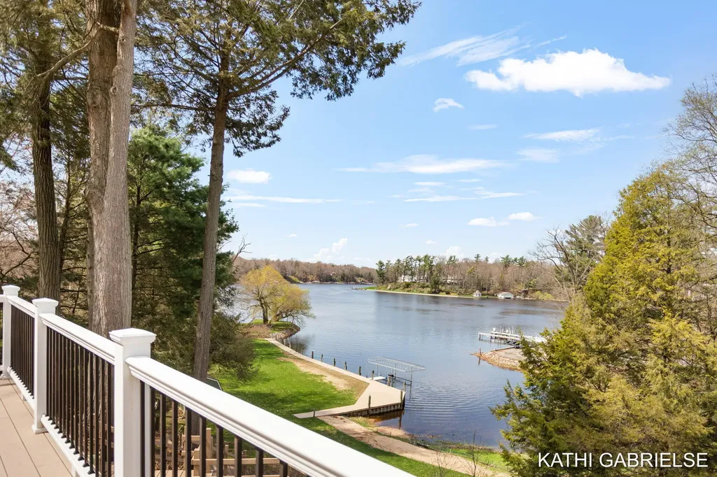18886 Greenwood Court Spring Lake Township MI 49456