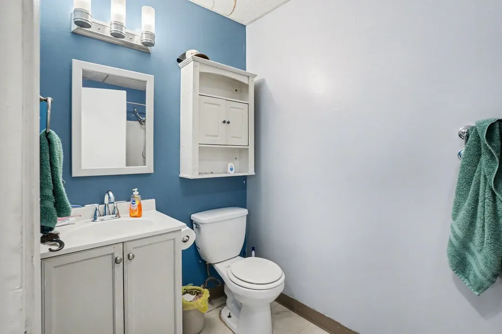 46131 S Lakeshore Drive Lawrence Township MI 49064