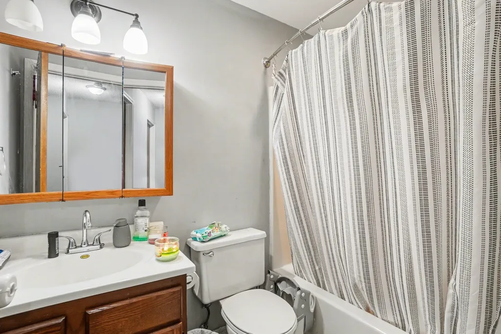 46131 S Lakeshore Drive Lawrence Township MI 49064