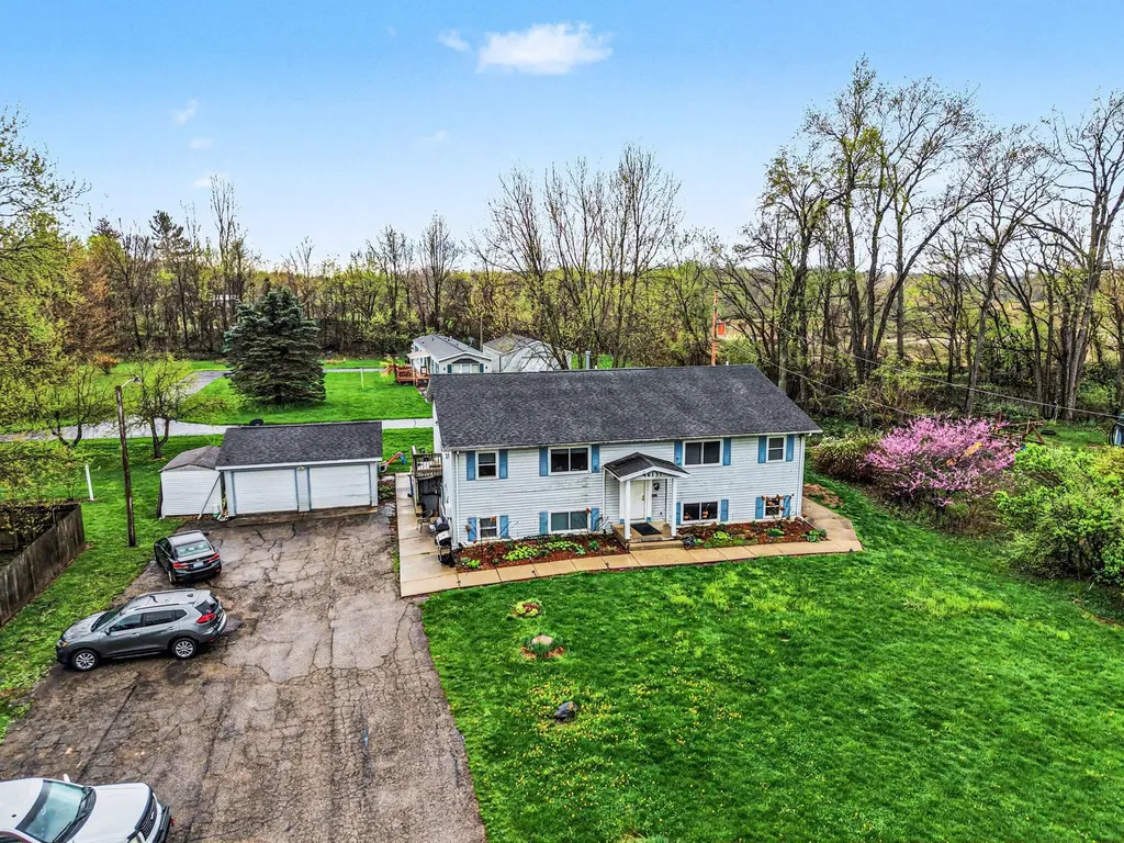 46131 S Lakeshore Drive Lawrence Township MI 49064