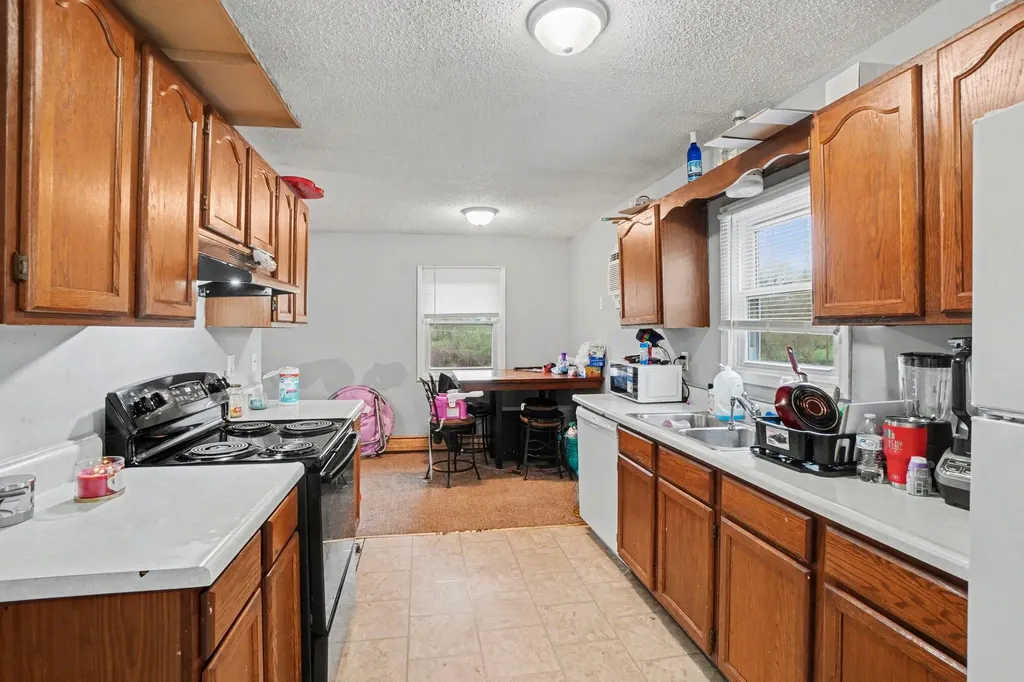 46131 S Lakeshore Drive Lawrence Township MI 49064