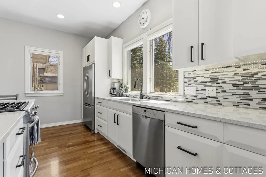 6700 Ratcliff Drive Laketown Township MI 49423