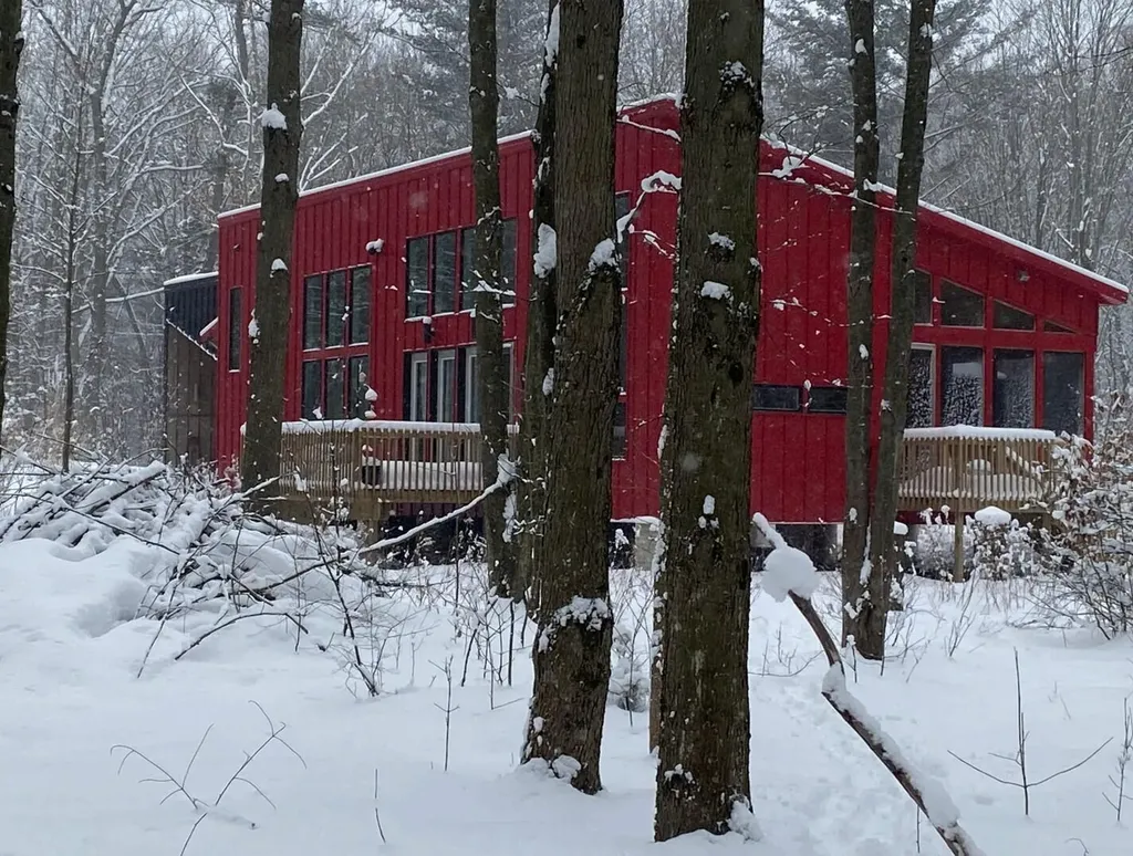 5479 Liland Trace Manlius Township MI 49408