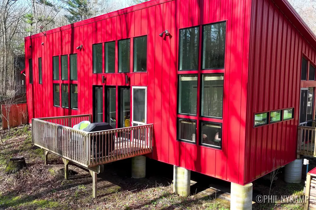 5479 Liland Trace Manlius Township MI 49408