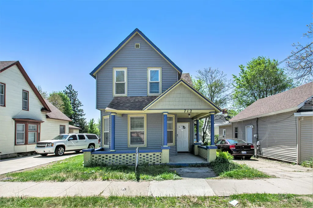 712 Baxter Street SE Grand Rapids City MI 49503