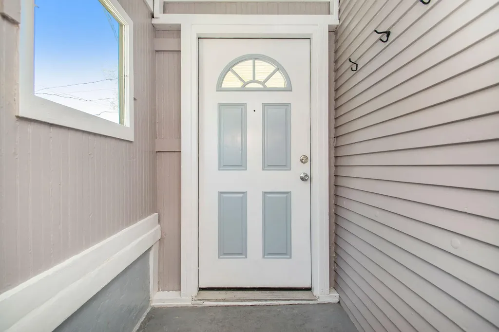 712 Baxter Street SE Grand Rapids City MI 49503