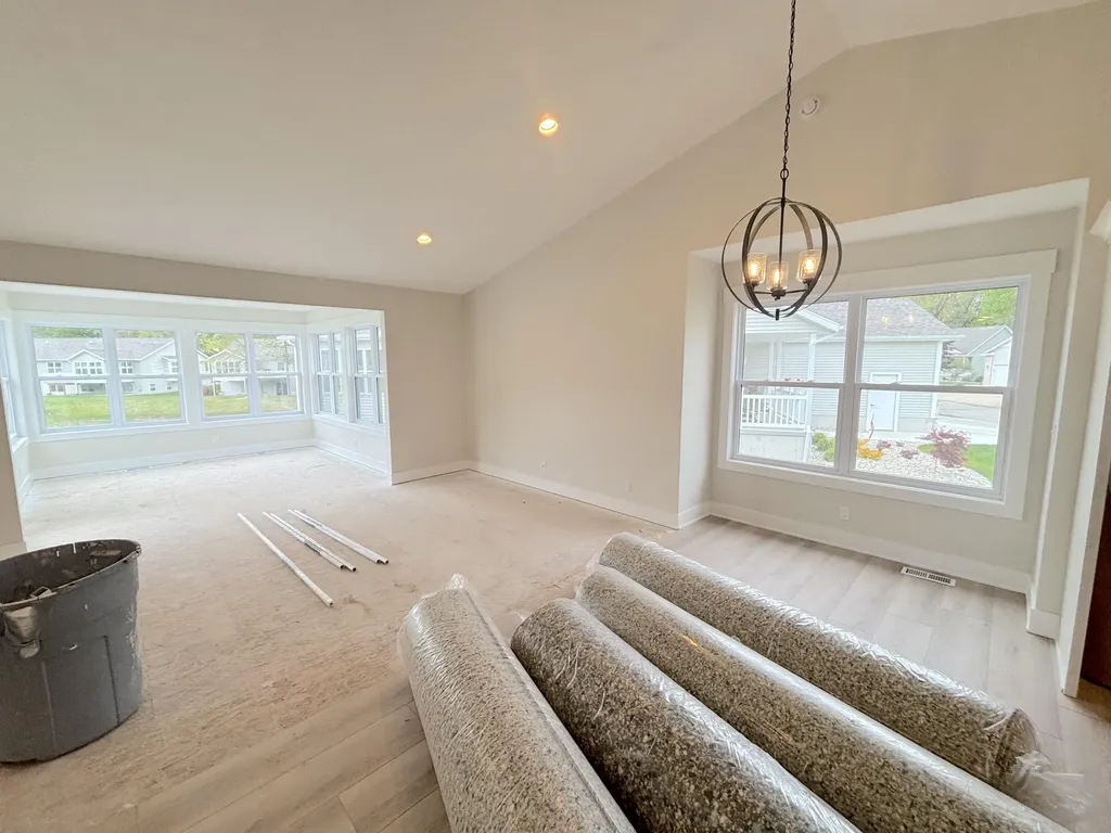 1519 E Addison Way Laketon Township MI 49445
