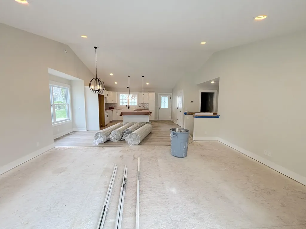 1519 E Addison Way Laketon Township MI 49445