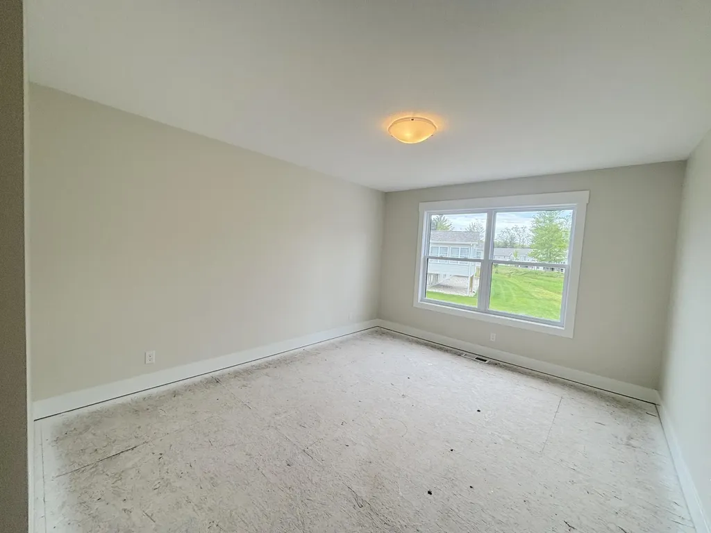 1519 E Addison Way Laketon Township MI 49445