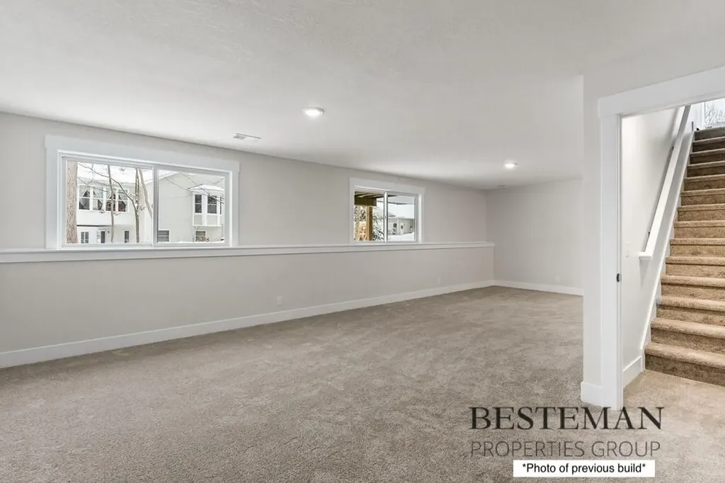 1519 E Addison Way Laketon Township MI 49445