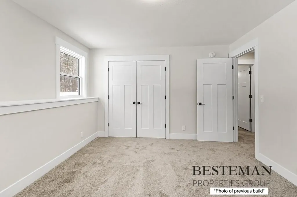 1519 E Addison Way Laketon Township MI 49445
