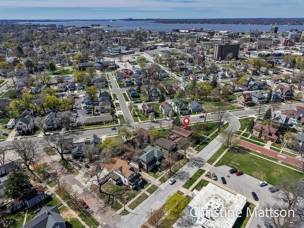 1181 Ransom Street Muskegon City MI 49442