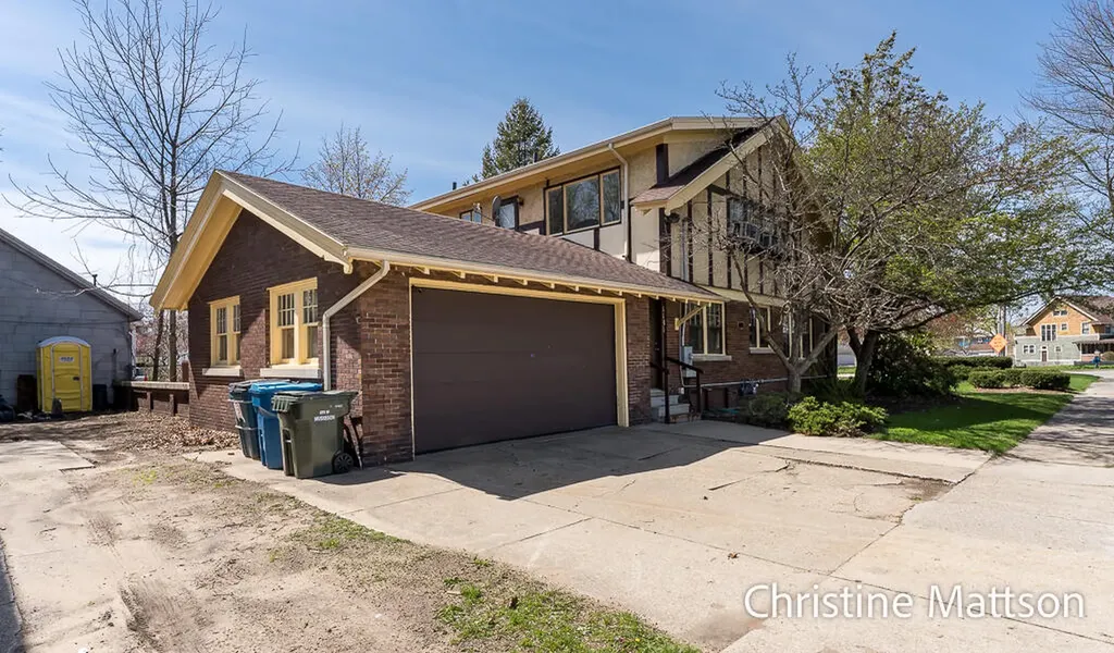 1181 Ransom Street Muskegon City MI 49442